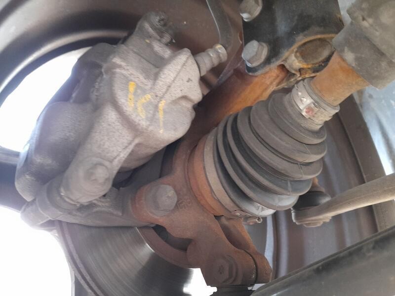 Recambio de mangueta delantera derecha para dacia sandero iii 1.0 tce 90 referencia OEM IAM 400146417R  