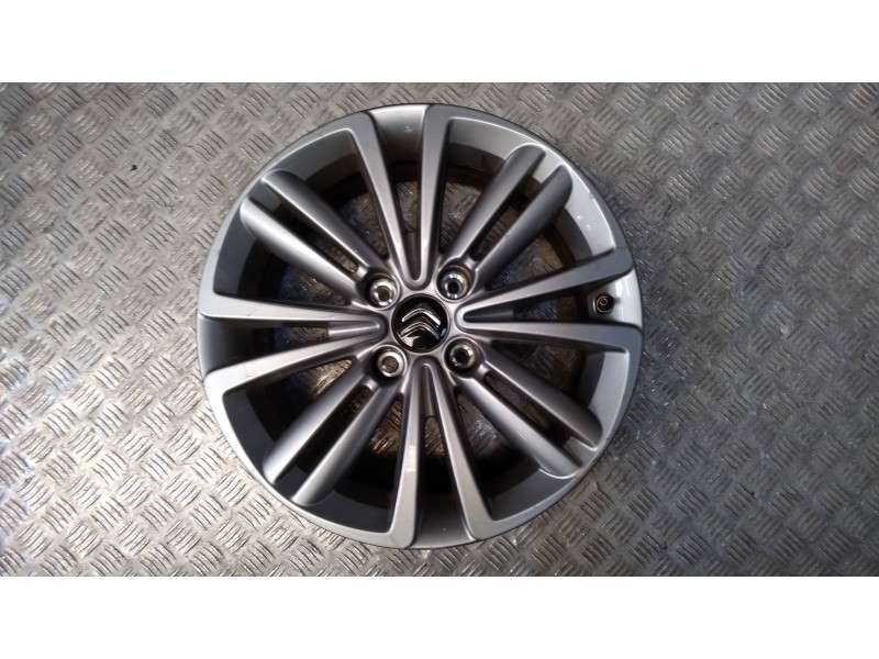 Recambio de llanta para citroën c4 berlina tonic referencia OEM IAM 7X16 4 TORN ET29 ALUMINIO 