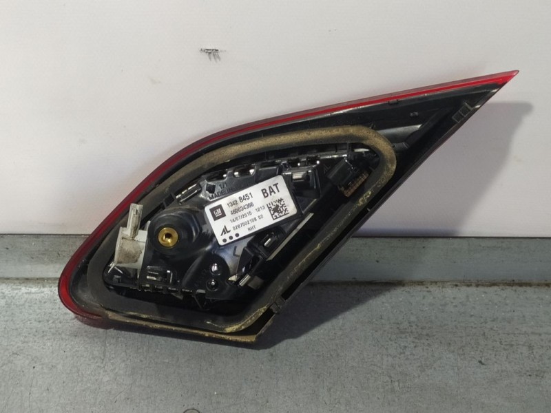 Recambio de piloto trasero izquierdo para opel corsa e business referencia OEM IAM 13428451 460034366 INTERIOR AL