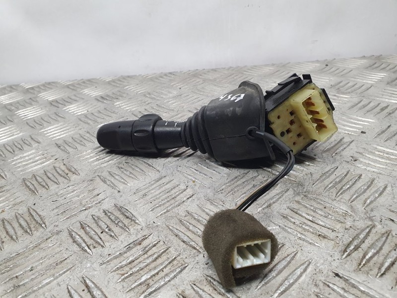 Recambio de mando limpia para daewoo lacetti se referencia OEM IAM 96552843 52133A1000 