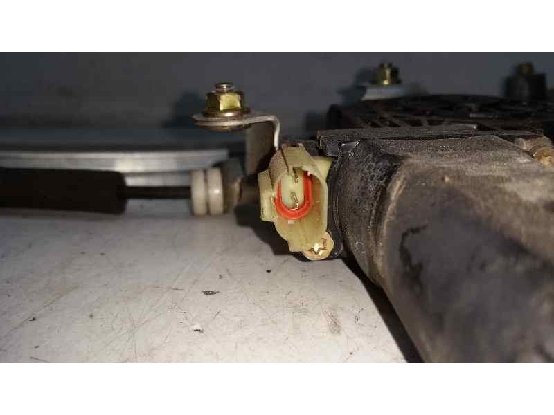 Recambio de elevalunas trasero derecho para hyundai accent (lc) gls referencia OEM IAM  2 PINS ELECTRICO