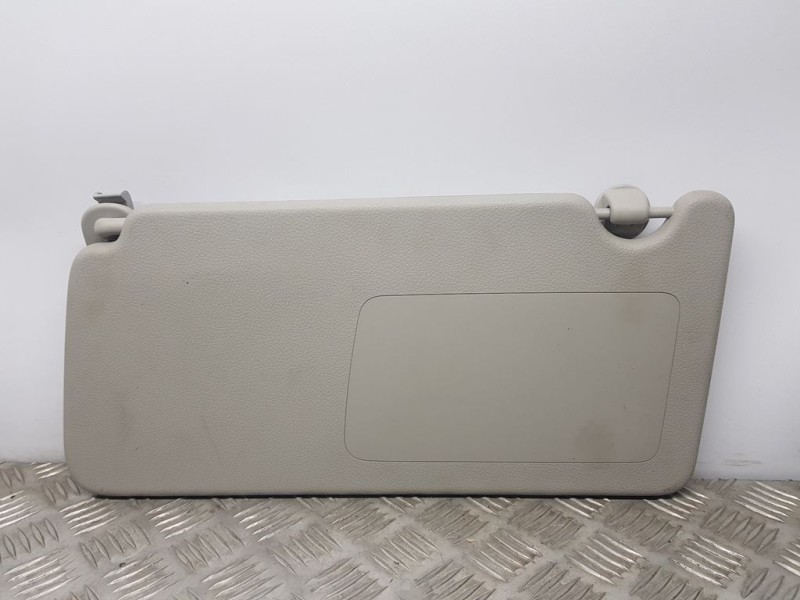 Recambio de parasol derecho para dacia dokker ambiance referencia OEM IAM 964000784R  