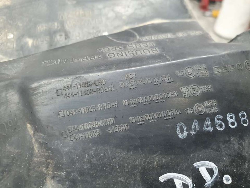 Recambio de faro derecho para bmw serie 1 berlina (e81/e87) 118d referencia OEM IAM D441103N3 10R036229 DEPO