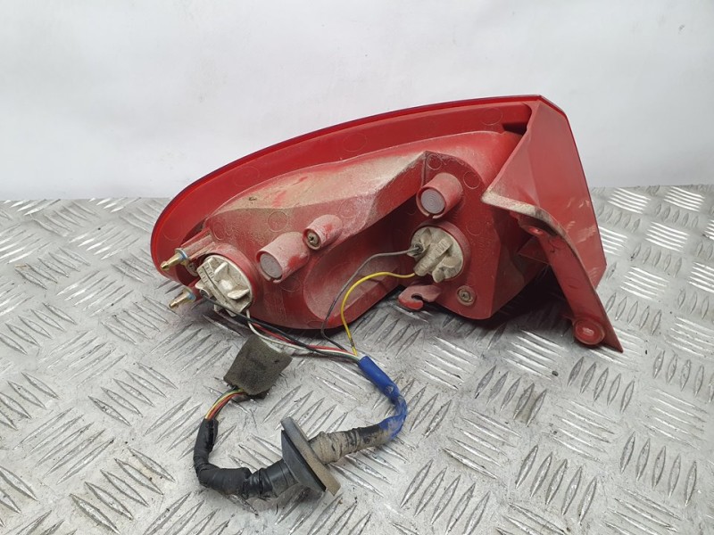 Recambio de piloto trasero derecho para daewoo lacetti se referencia OEM IAM SIN REF  EXTERIOR