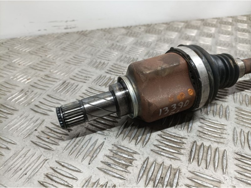 Recambio de transmision delantera izquierda para dacia dokker ambiance referencia OEM IAM 391019924R  