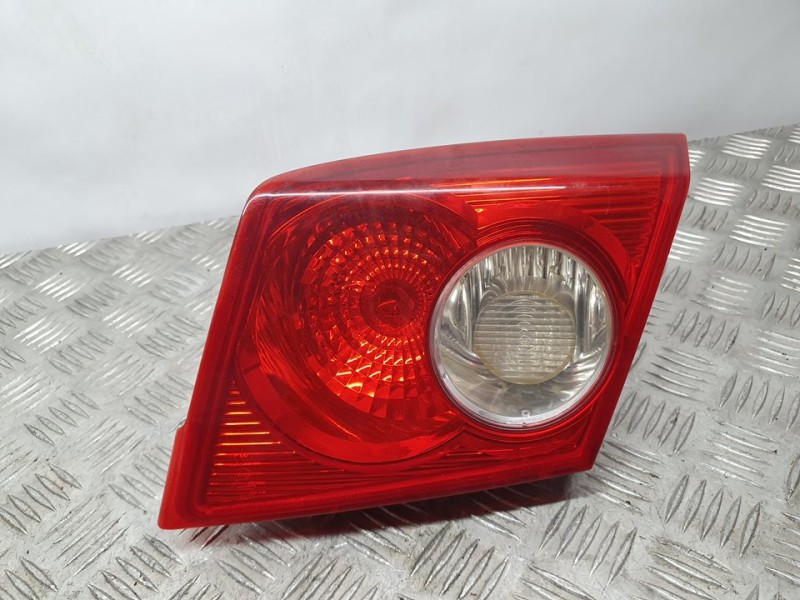 Recambio de piloto trasero derecho para daewoo lacetti se referencia OEM IAM SIN REF  INTERIOR