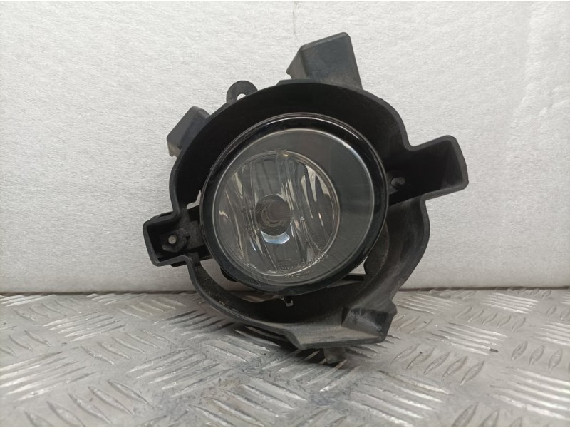 Recambio de faro antiniebla derecho para nissan qashqai (j10) tekna premium referencia OEM IAM 261508990A 89206441 VALEO