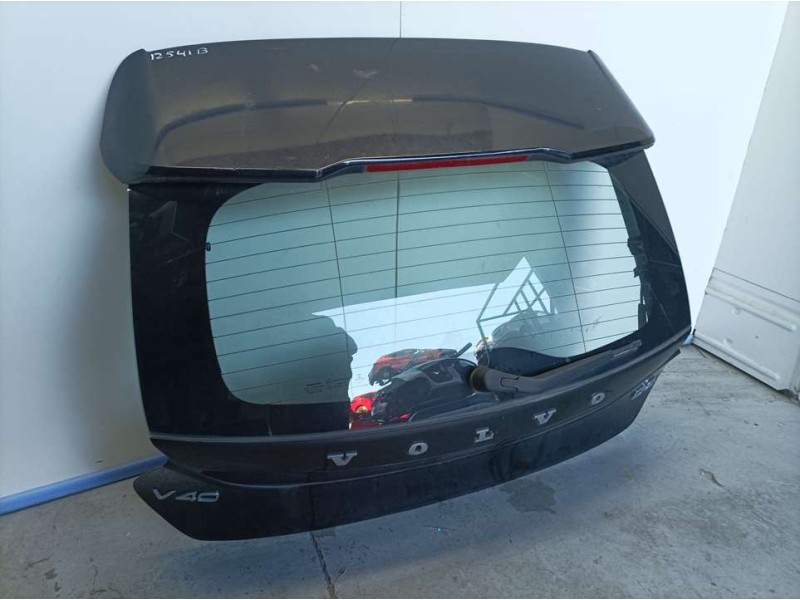 Recambio de porton trasero para volvo v40 cross country momentum referencia OEM IAM   