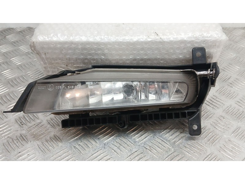 Recambio de faro antiniebla izquierdo para bmw z4 roadster (e85) 2.0 i referencia OEM IAM 71627399  0305079001