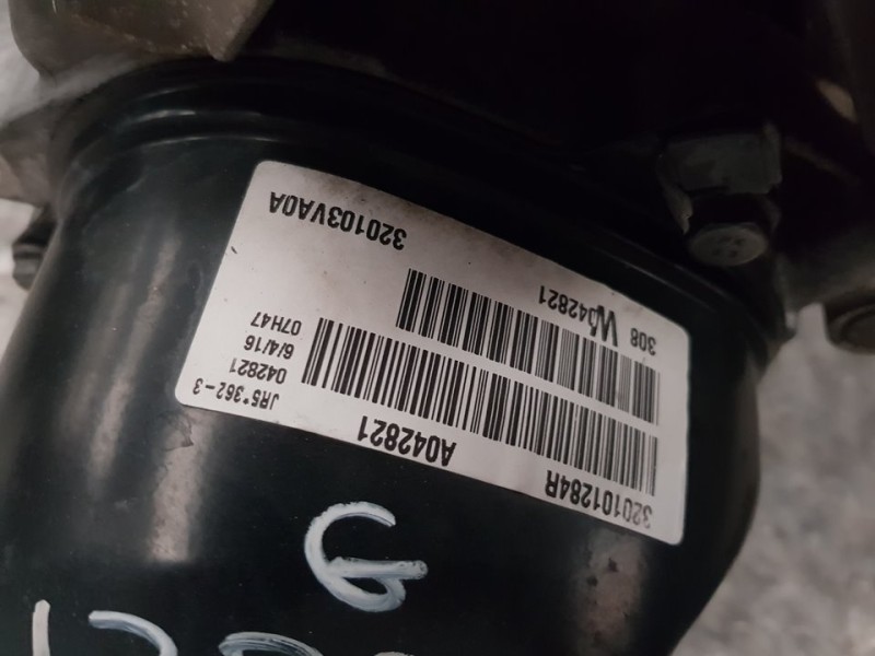 Recambio de caja cambios para nissan note visia referencia OEM IAM JR5362 A042821 5VELOCIDADES