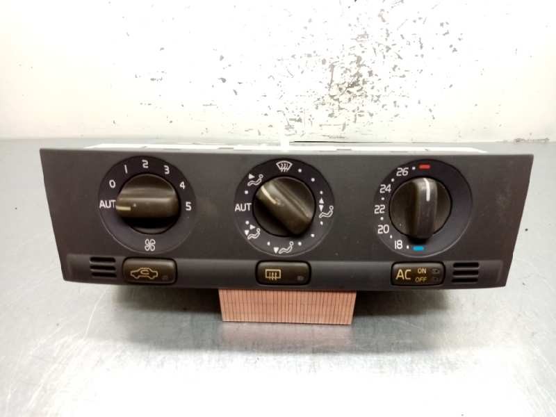 Recambio de mando climatizador para volvo s40 berlina 1.8 16v cat referencia OEM IAM 806094 96W27K 
