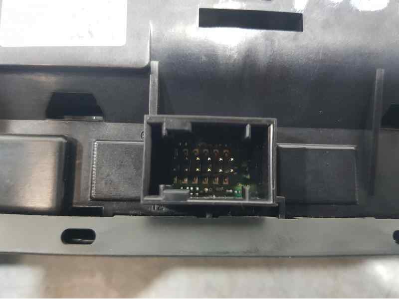 Recambio de sistema navegacion gps para citroën c3 origins referencia OEM IAM 9836623980  