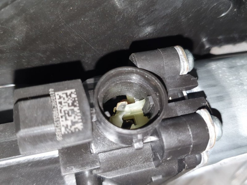 Recambio de elevalunas trasero derecho para kia stinger (ck) gt-line 2wd referencia OEM IAM J00J00R10  ELÉCTRICO 2 PINES