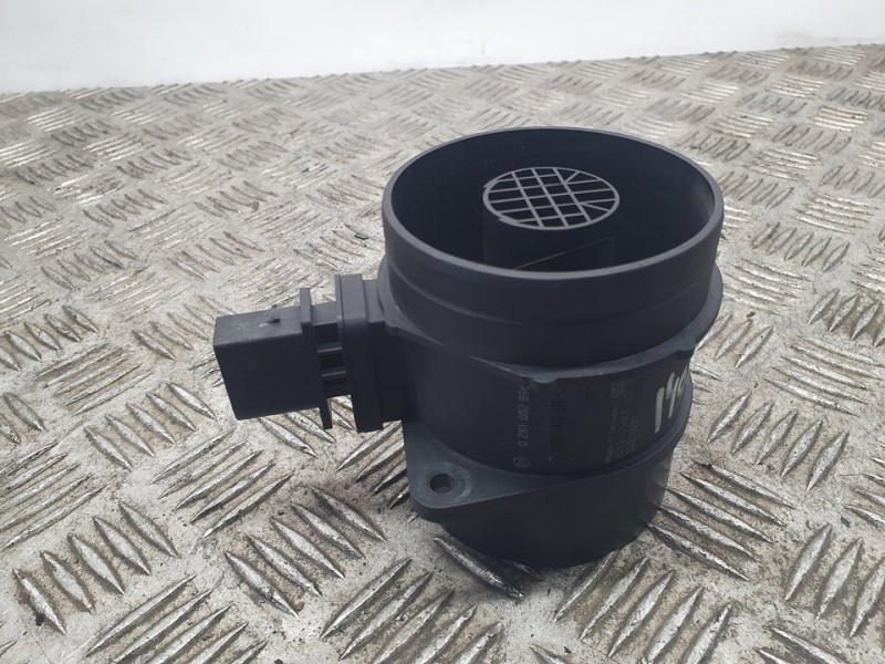 Recambio de caudalimetro para volkswagen crafter caja cerrada caja cerrada 35 referencia OEM IAM 30011830 0281002896 