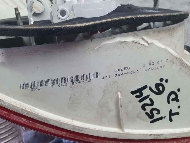 Recambio de piloto trasero derecho para bmw serie 1 berlina (e81/e87) 118d referencia OEM IAM 716435605 3013640000 