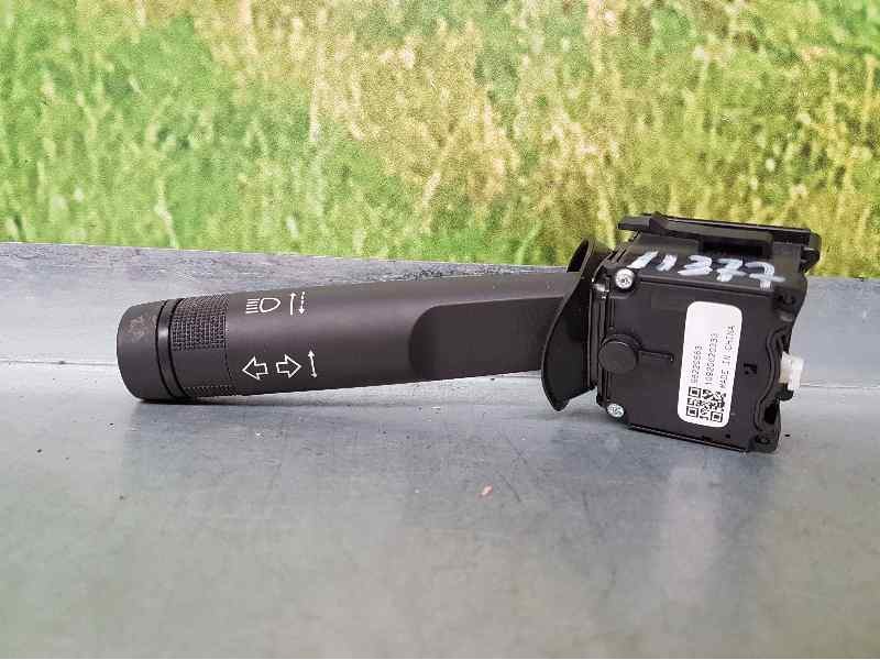 Recambio de mando intermitentes para opel insignia berlina excellence referencia OEM IAM 95220563 10920620333 