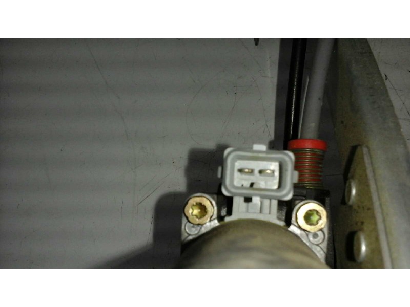 Recambio de elevalunas delantero derecho para citroën xsara berlina 1.9 td px referencia OEM IAM 9222H2 2 PINS ELECTRICO