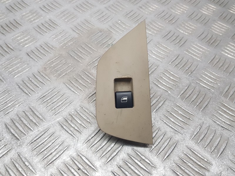 Recambio de mando elevalunas delantero derecho para bmw z4 roadster (e85) 2.0 i referencia OEM IAM 6955053  