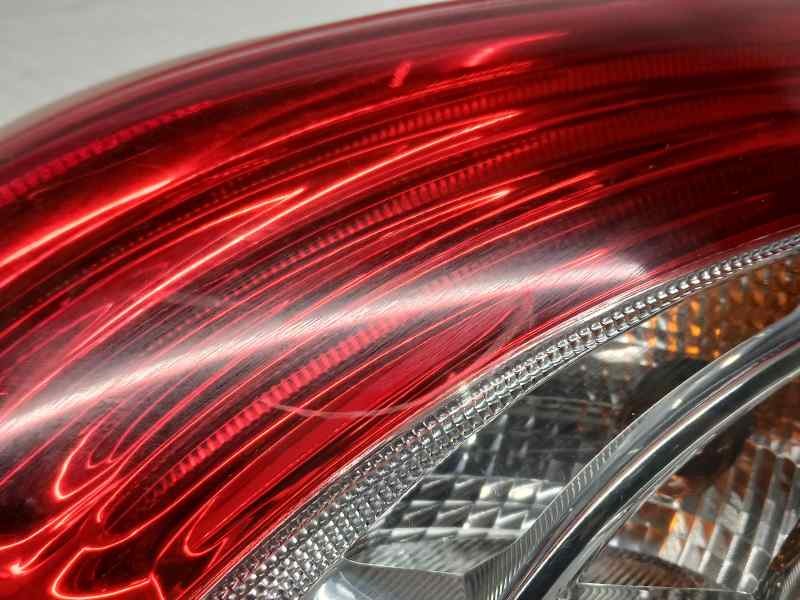 Recambio de piloto trasero derecho para peugeot 208 allure referencia OEM IAM 9672628380  ROZADO