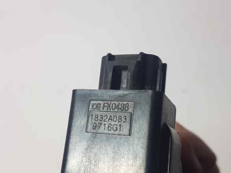 Recambio de bobina encendido para mitsubishi outlander (gf0) phev kaiteki+ 4wd referencia OEM IAM 1832A083 9716G1 