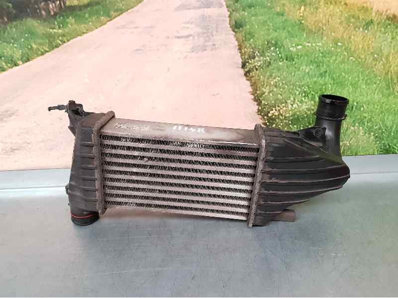 Recambio de intercooler para opel astra h berlina cosmo referencia OEM IAM 13128926  