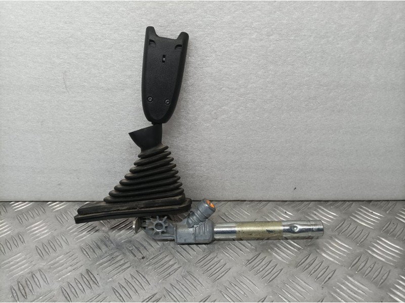 Recambio de pretensor airbag izquierdo para nissan qashqai (j10) tekna premium referencia OEM IAM   ENGANCHE