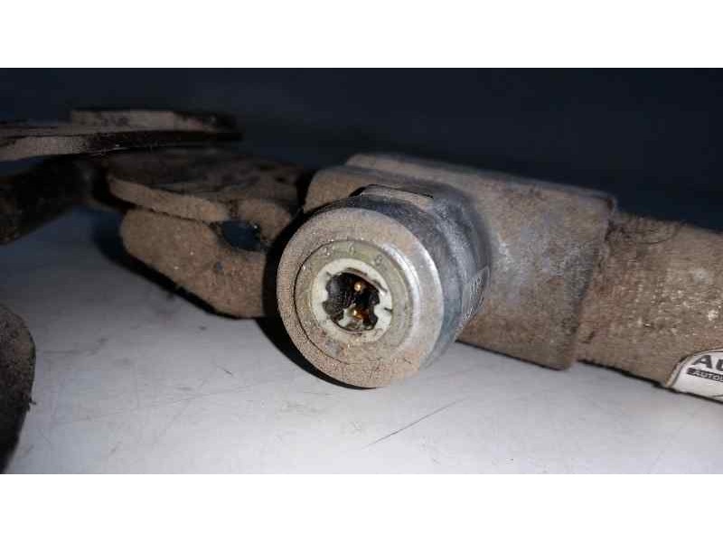 Recambio de pretensor airbag derecho para renault kangoo (f/kc0) rn/alap modell (kcoa/c/d/e/h/u) referencia OEM IAM   