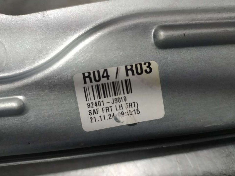 Recambio de elevalunas delantero izquierdo para hyundai kona style hybrid 2wd referencia OEM IAM 82401J9010  ELECTRICO 6 PINES