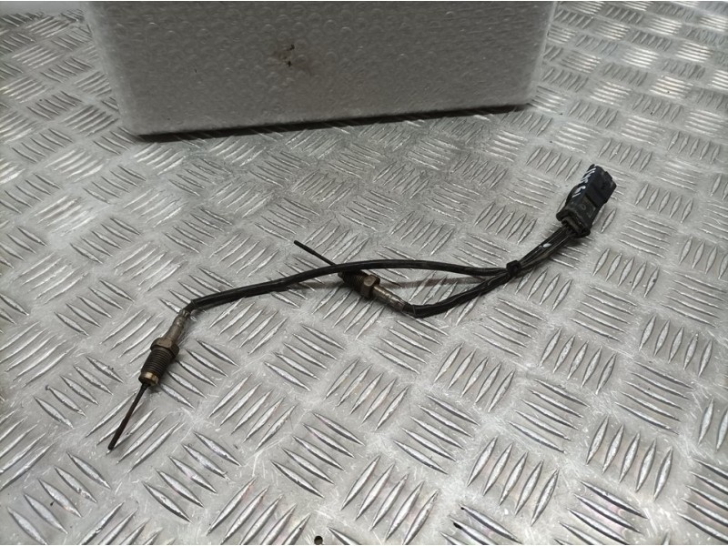 Recambio de sensor para peugeot 3008 gt line referencia OEM IAM 9808312080  DE TEMPERATURA DOBLE