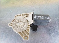 MOTOR ELEVALUNAS DELANTERO DERECHO 996145102 A1698204442 6 PINS