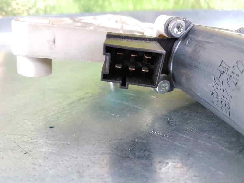 Recambio de motor elevalunas delantero derecho para mercedes-benz clase a (w169) a 180 cdi a-edition referencia OEM IAM 99614510