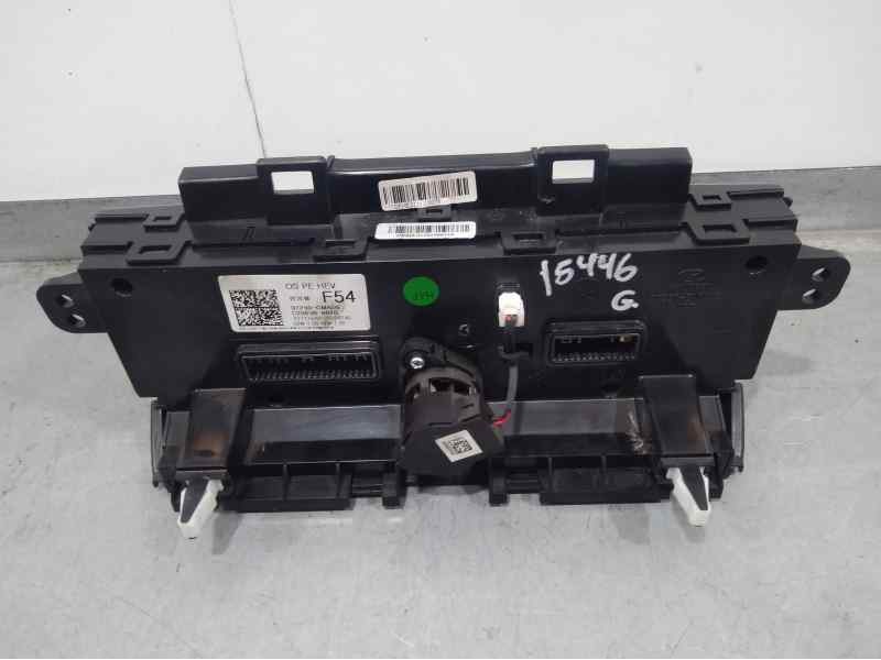 Recambio de mando climatizador para hyundai kona style hybrid 2wd referencia OEM IAM C200388820  