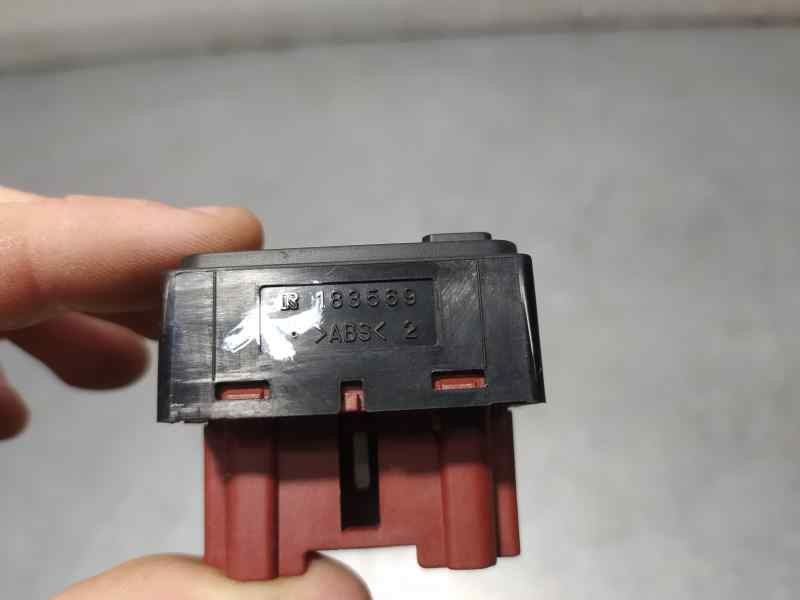 Recambio de mando retrovisor para mitsubishi asx (ga0w) motion 2wd referencia OEM IAM 183569 6042G40 