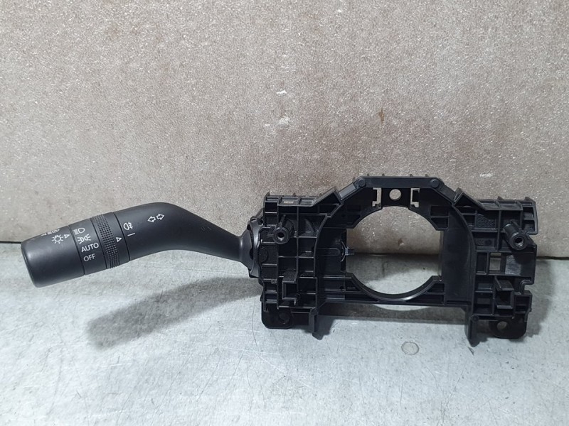 Recambio de mando luces para mazda cx-30 basis 2wd referencia OEM IAM SIN REF  