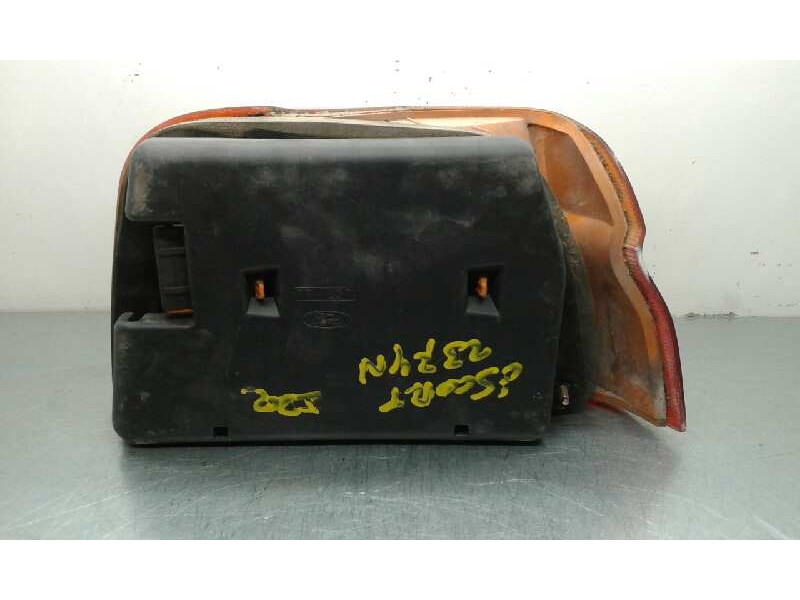 Recambio de piloto trasero izquierdo para ford escort berl./turnier básico berlina referencia OEM IAM   