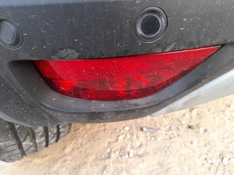 Recambio de piloto trasero izquierdo paragolpes para dacia sandero iii 1.0 tce 90 referencia OEM IAM 265854470R  