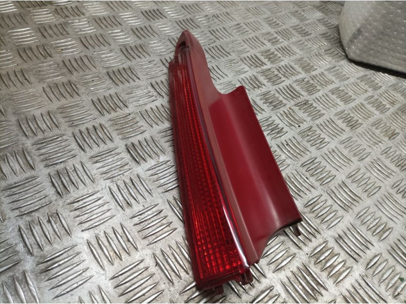 Recambio de piloto trasero izquierdo para citroën c4 berlina lx referencia OEM IAM 6350T9  SUPERIOR FALSO