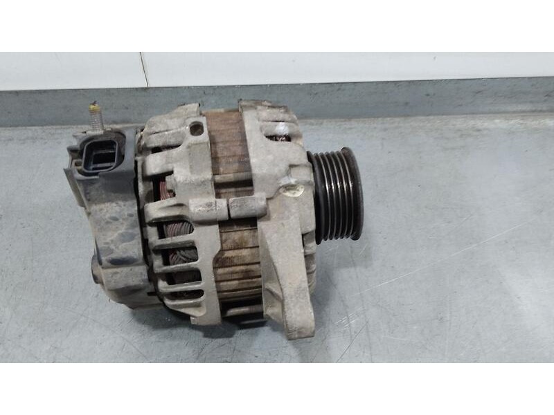 Recambio de alternador para kia venga concept referencia OEM IAM 373002B101 2655447 valeo