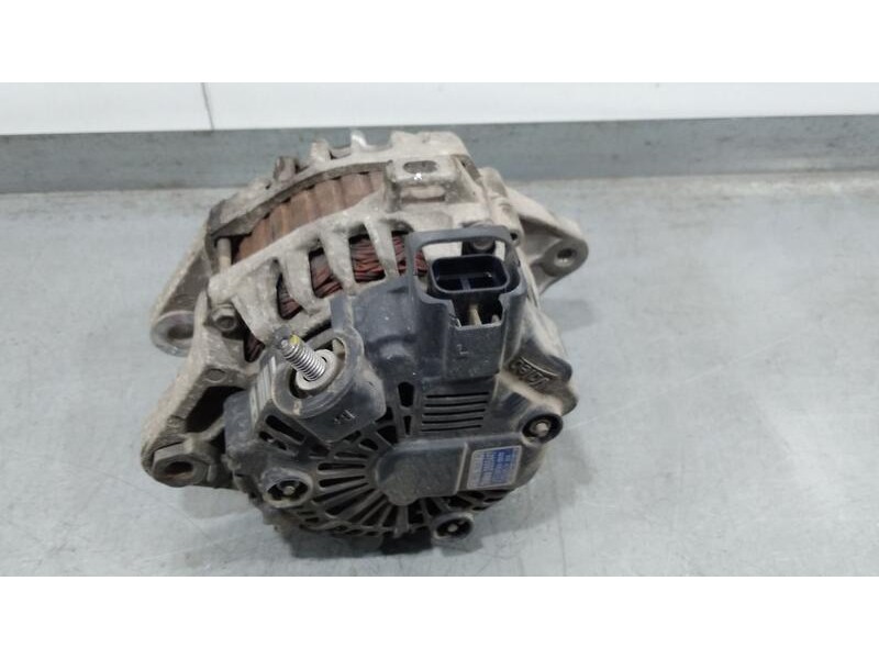 Recambio de alternador para kia venga concept referencia OEM IAM 373002B101 2655447 valeo