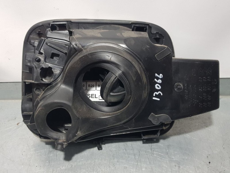 Recambio de tapa exterior combustible para citroën c3 feel referencia OEM IAM 9812916680  