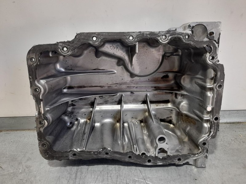 Recambio de carter para audi a1 (8xk) 1.0 tfsi referencia OEM IAM   