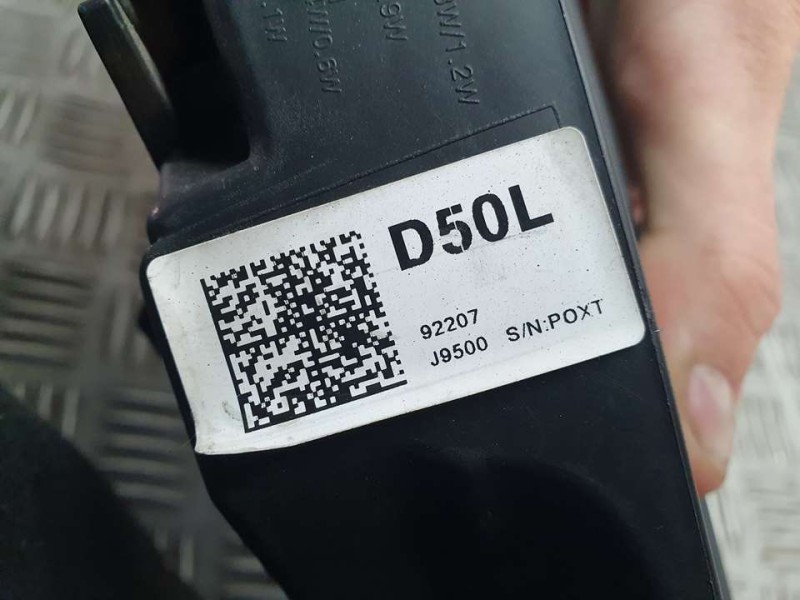 Recambio de piloto delantero izquierdo para hyundai kona style hybrid 2wd referencia OEM IAM 92207J9500  2 PATAS REPARADAS