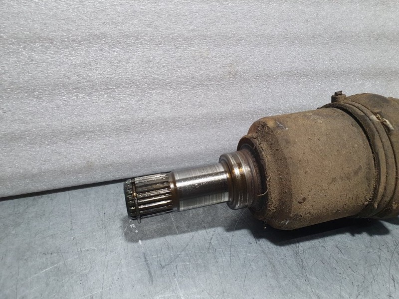 Recambio de transmision delantera izquierda para fiat punto cabrio (176) elx referencia OEM IAM SIN REF  