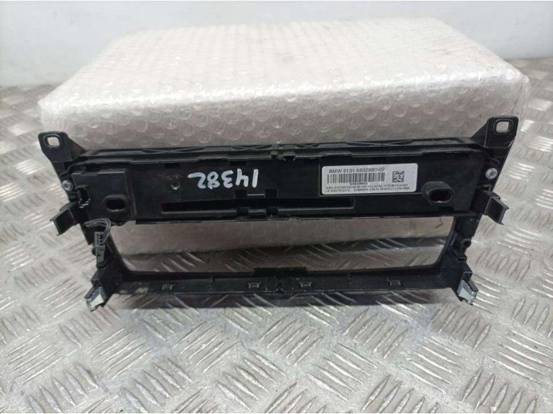 Recambio de mando radio para bmw serie 1 lim. (f20/f21) 116d referencia OEM IAM 6832880 E1065979 