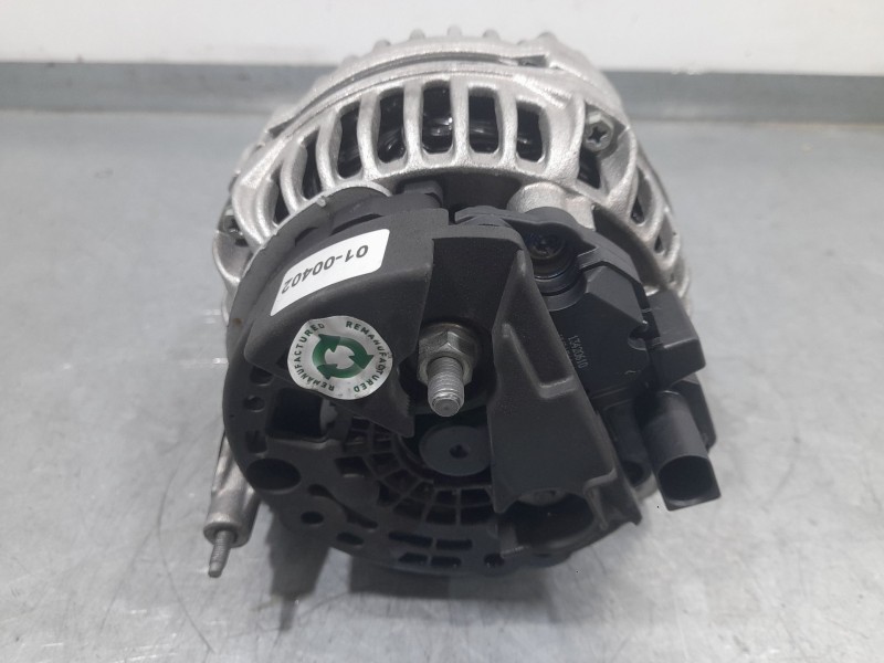 Recambio de alternador para volkswagen golf vi (5k1) 1.6 tdi referencia OEM IAM 0124525039  