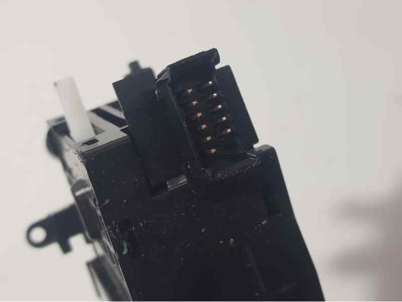 Recambio de mando luces para mitsubishi outlander (gf0) phev kaiteki+ 4wd referencia OEM IAM 8470Q96  