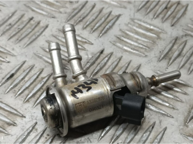 Recambio de inyector adblue para peugeot rifter acristalada referencia OEM IAM 9842811780 A3C00216200 