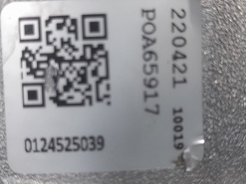 Recambio de alternador para volkswagen golf vi (5k1) 1.6 tdi referencia OEM IAM 0124525039  