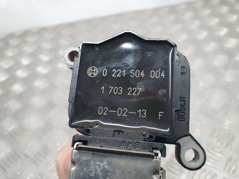 Recambio de bobina encendido para bmw x5 (e53) 3.0i referencia OEM IAM 1703227 0221504004 BOSCH