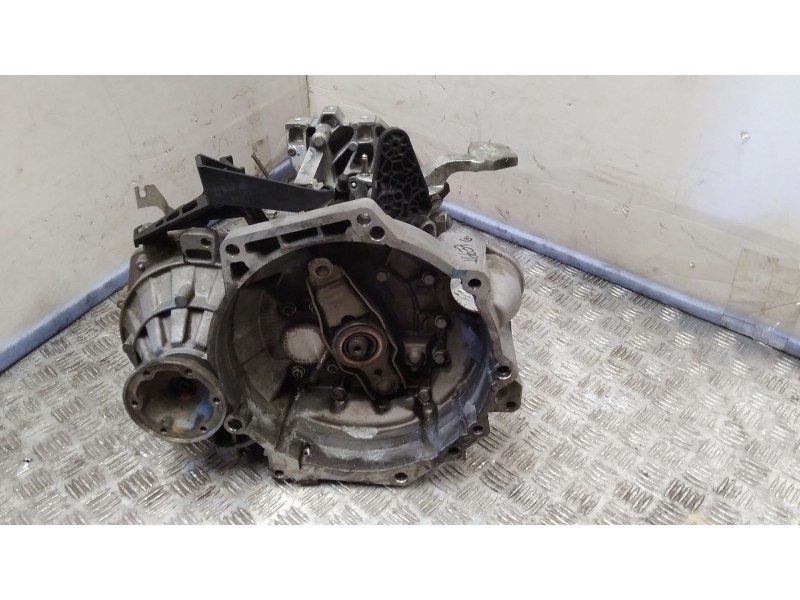 Recambio de caja cambios para audi a3 (8p1) 1.9 tdi referencia OEM IAM KBL 5VELOCIDADES 04127 